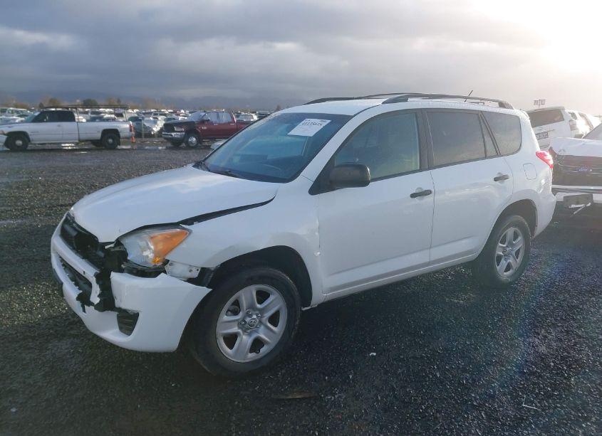 Photo 2 of 2011 Toyota Rav4 (VIN 2T3JF4DV0BW124994)
