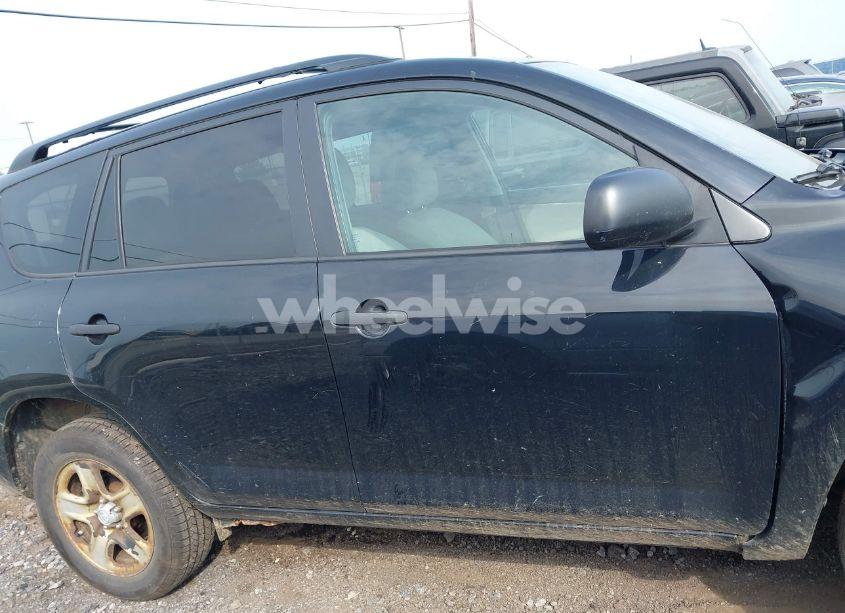 Photo 13 of 2011 Toyota Rav4 (VIN 2T3JF4DV3BW159674)