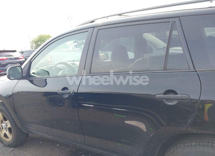 Photo 14 of 2011 Toyota Rav4 (VIN 2T3JF4DV3BW159674)