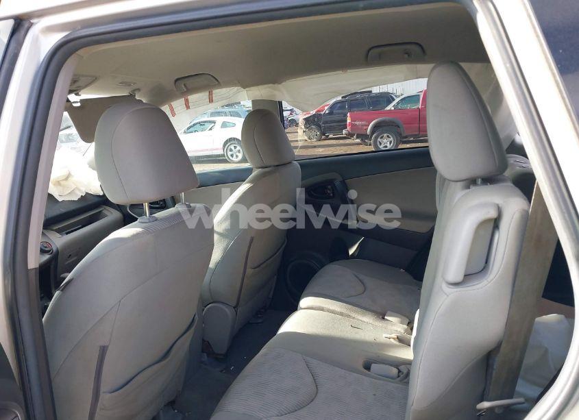 Photo 8 of 2011 Toyota Rav4 (VIN 2T3JF4DV3BW173798)