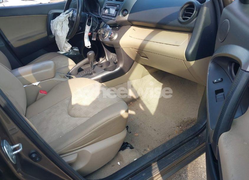 Photo 5 of 2012 Toyota Rav4 (VIN 2T3JF4DV5CW251418)