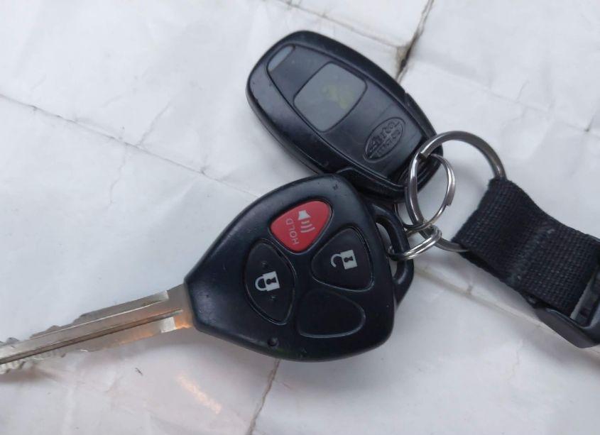 Photo 11 of 2011 Toyota Rav4 (VIN 2T3JF4DV6BW100800)