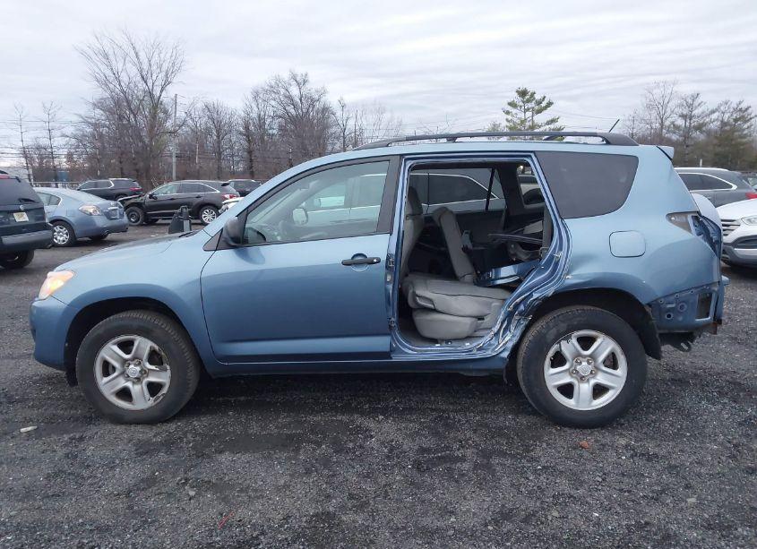 Photo 15 of 2011 Toyota Rav4 (VIN 2T3JF4DV6BW100800)