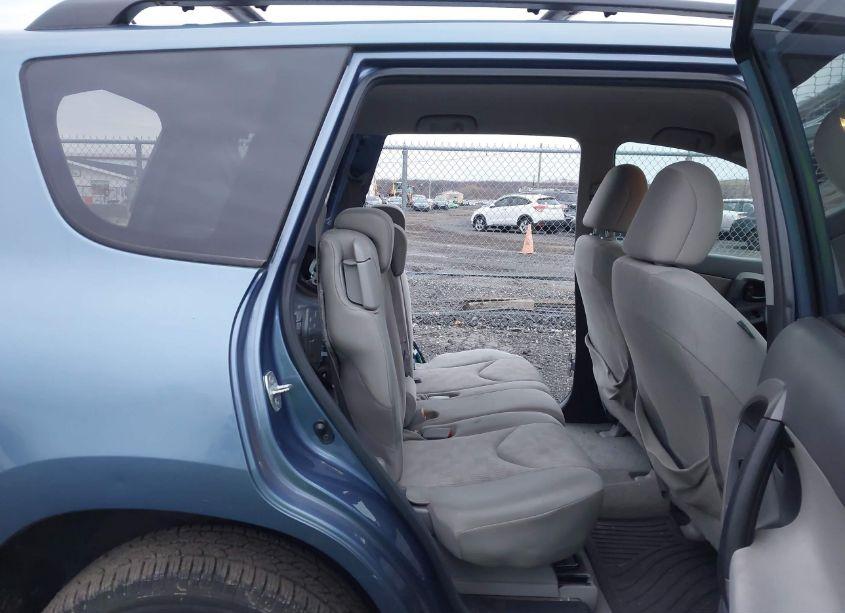 Photo 8 of 2011 Toyota Rav4 (VIN 2T3JF4DV6BW100800)