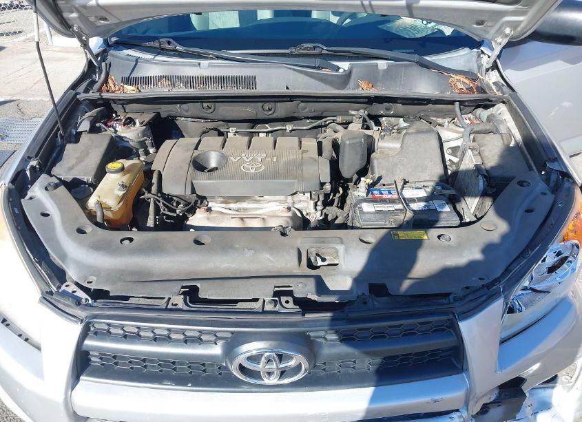 Photo 10 of 2010 Toyota Rav4 (VIN 2T3JF4DV7AW034207)