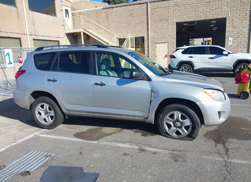 Photo 13 of 2010 Toyota Rav4 (VIN 2T3JF4DV7AW034207)