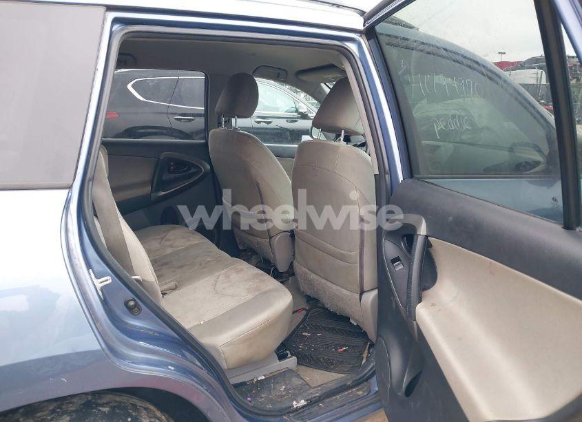 Photo 8 of 2011 Toyota Rav4 (VIN 2T3JF4DVXBW135856)