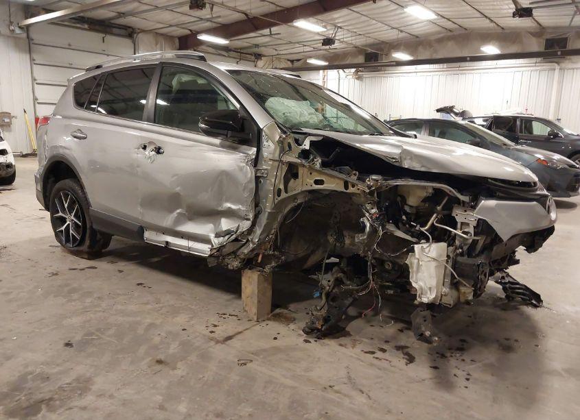 2016 Toyota Rav4 SE (VIN 2T3JFREV0GW471065) main photo