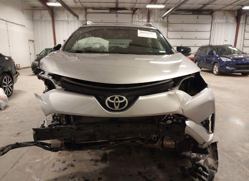 Photo 13 of 2016 Toyota Rav4 SE (VIN 2T3JFREV0GW471065)