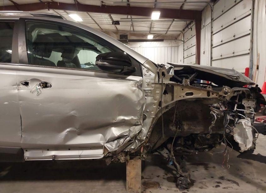 Photo 18 of 2016 Toyota Rav4 SE (VIN 2T3JFREV0GW471065)