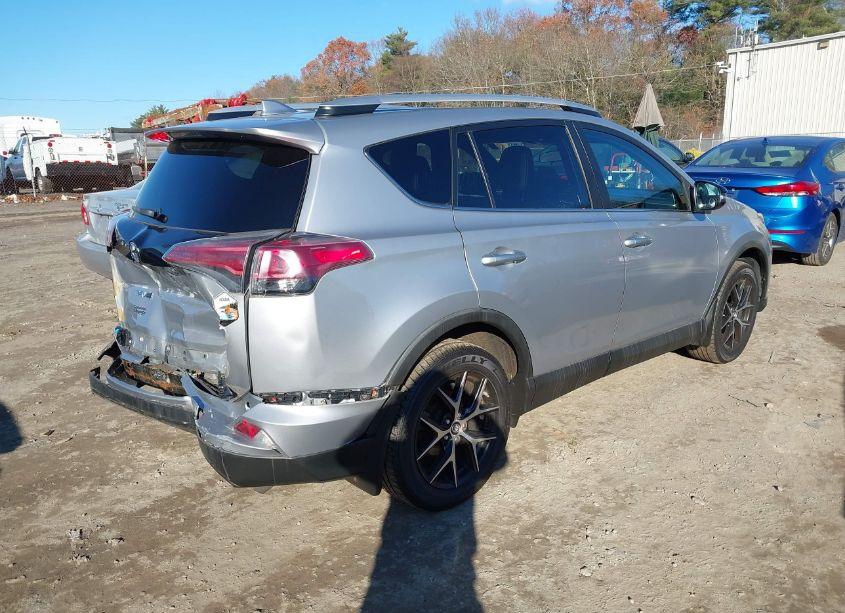 Photo 4 of 2016 Toyota Rav4 SE (VIN 2T3JFREV0GW478789)