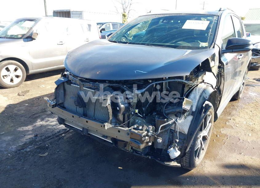 Photo 6 of 2017 Toyota Rav4 SE (VIN 2T3JFREV1HW643699)