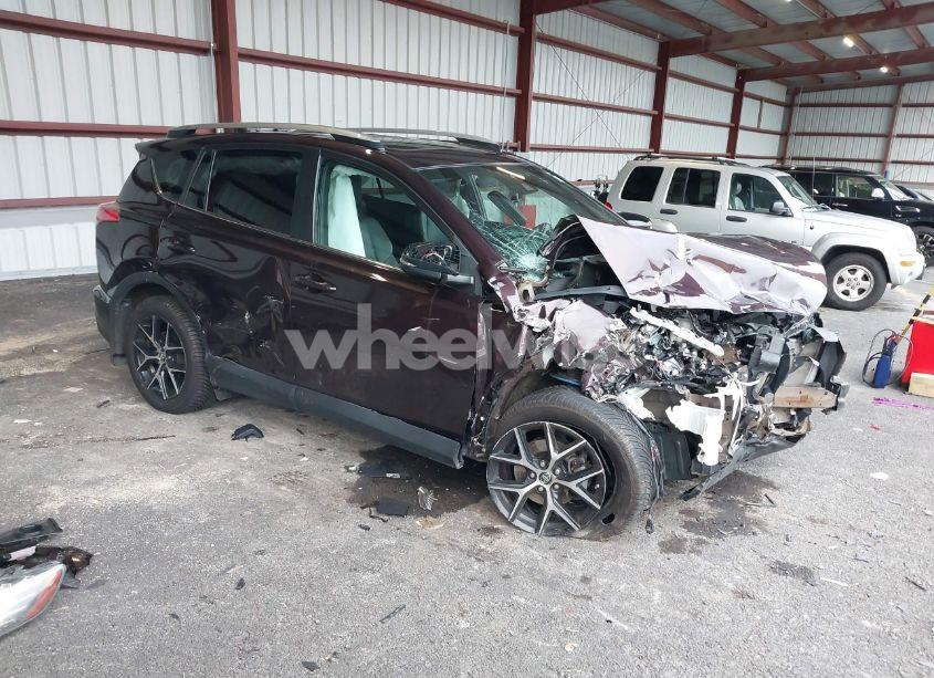 2017 Toyota Rav4 SE (VIN 2T3JFREV2HW677182) main photo