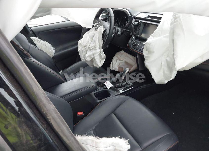 Photo 5 of 2017 Toyota Rav4 SE (VIN 2T3JFREV2HW686190)