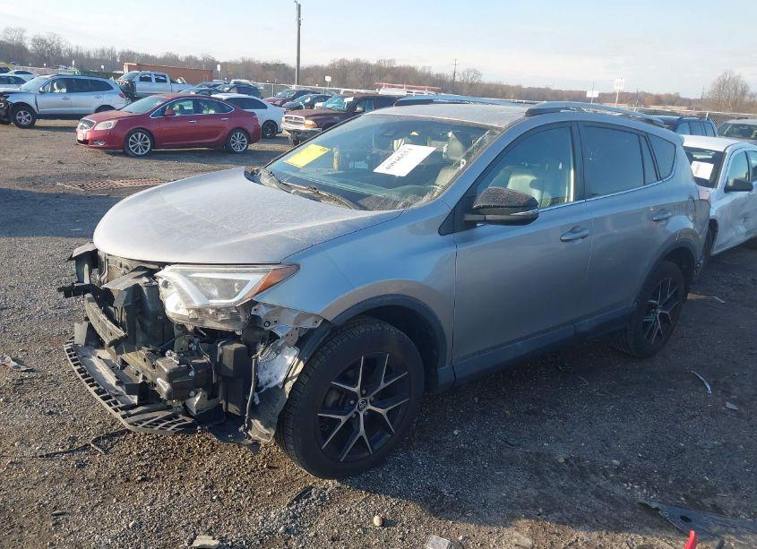 Photo 2 of 2016 Toyota Rav4 SE (VIN 2T3JFREV3GW410955)