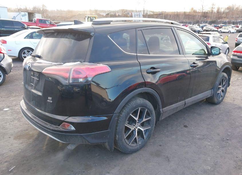 Photo 4 of 2016 Toyota Rav4 SE (VIN 2T3JFREV3GW443826)