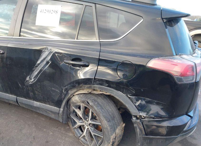 Photo 6 of 2016 Toyota Rav4 SE (VIN 2T3JFREV3GW443826)