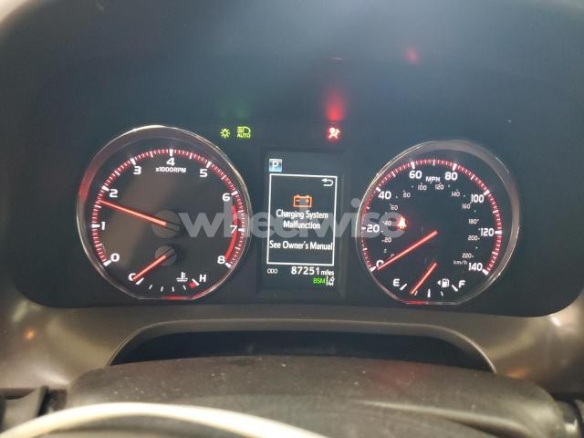 Photo 12 of 2017 TOYOTA RAV4 SE (VIN 2T3JFREV3HW578659)