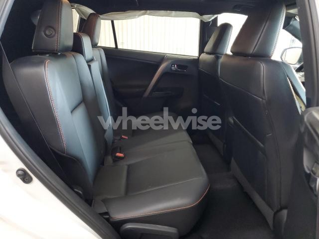 Photo 7 of 2017 TOYOTA RAV4 SE (VIN 2T3JFREV3HW578659)