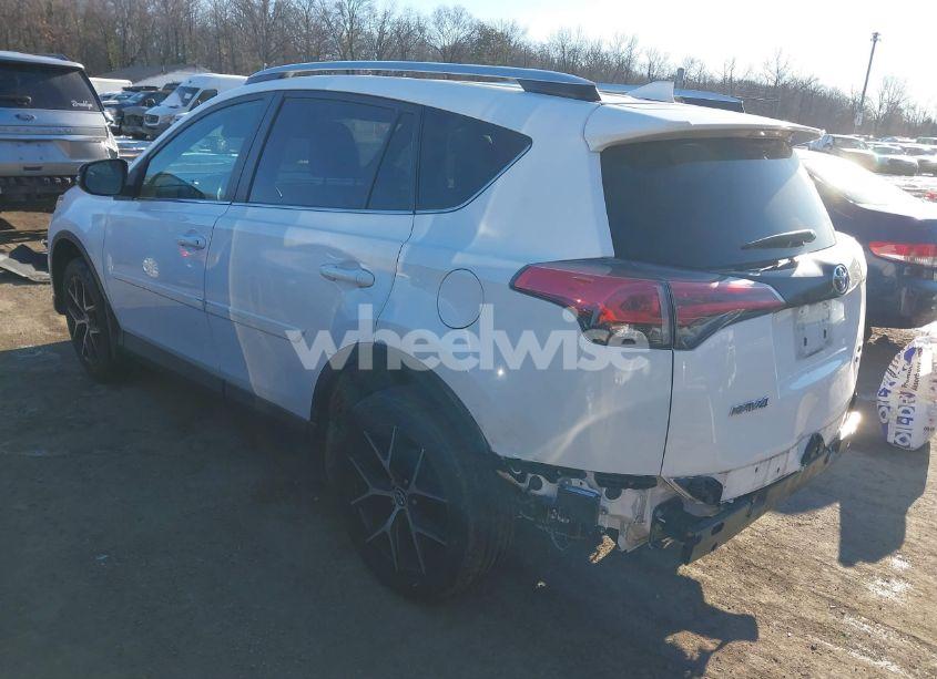 Photo 3 of 2016 Toyota Rav4 SE (VIN 2T3JFREV8GW423099)