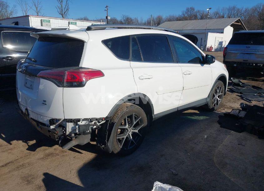 Photo 4 of 2016 Toyota Rav4 SE (VIN 2T3JFREV8GW423099)