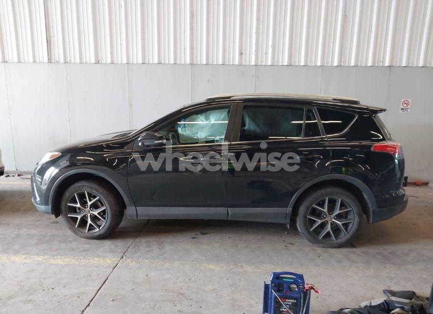 Photo 15 of 2016 Toyota Rav4 SE (VIN 2T3JFREVXGW414727)