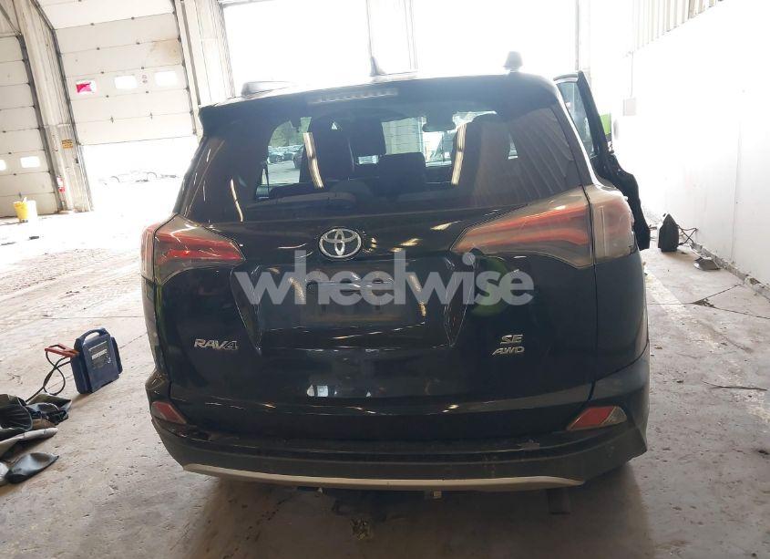 Photo 17 of 2016 Toyota Rav4 SE (VIN 2T3JFREVXGW414727)