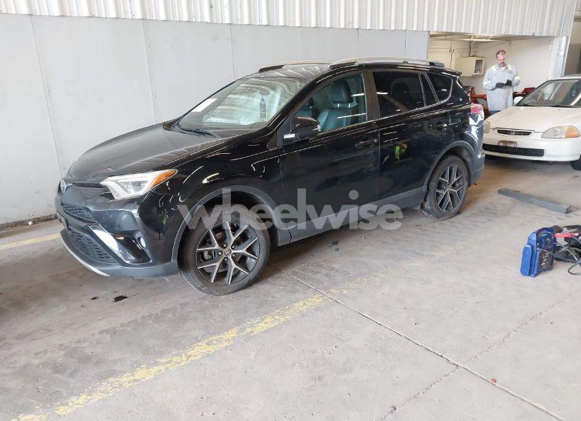 Photo 2 of 2016 Toyota Rav4 SE (VIN 2T3JFREVXGW414727)