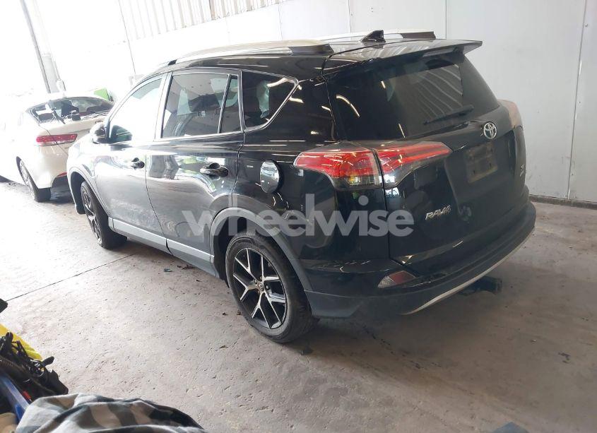 Photo 3 of 2016 Toyota Rav4 SE (VIN 2T3JFREVXGW414727)