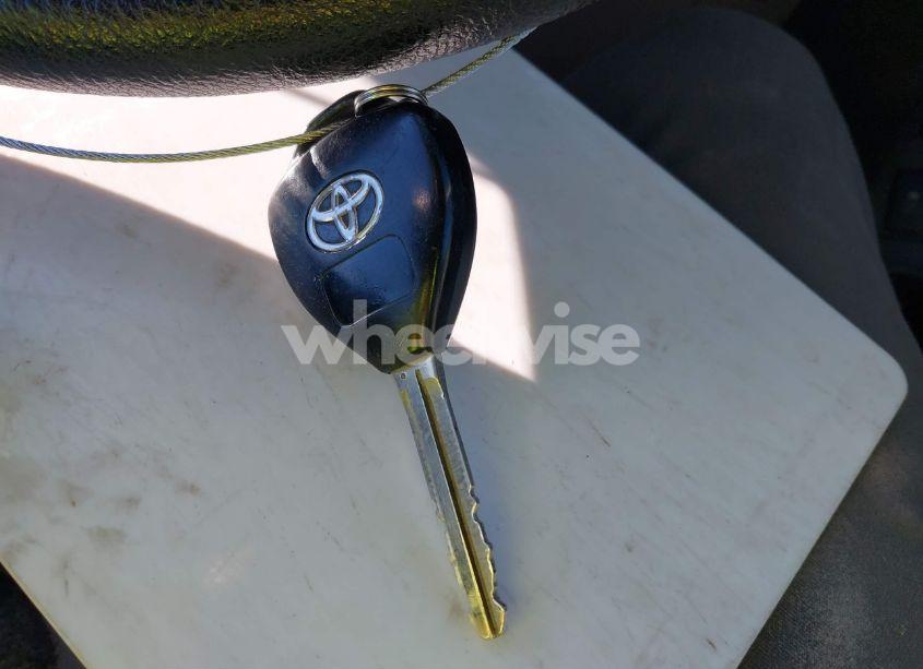 Photo 11 of 2010 Toyota Rav4 BASE V6 (VIN 2T3JK4DV3AW027217)