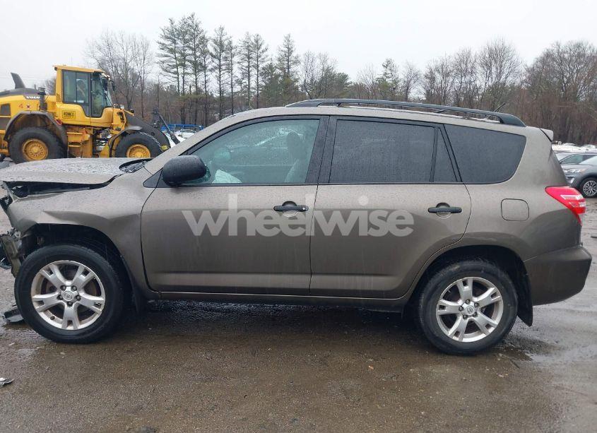 Photo 14 of 2010 Toyota Rav4 BASE V6 (VIN 2T3JK4DV8AW023907)