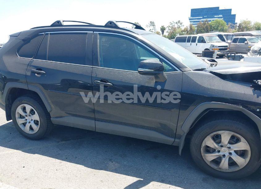 Photo 13 of 2020 Toyota Rav4 LE (VIN 2T3K1RFV0LW064469)