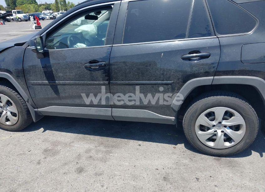 Photo 14 of 2020 Toyota Rav4 LE (VIN 2T3K1RFV0LW064469)