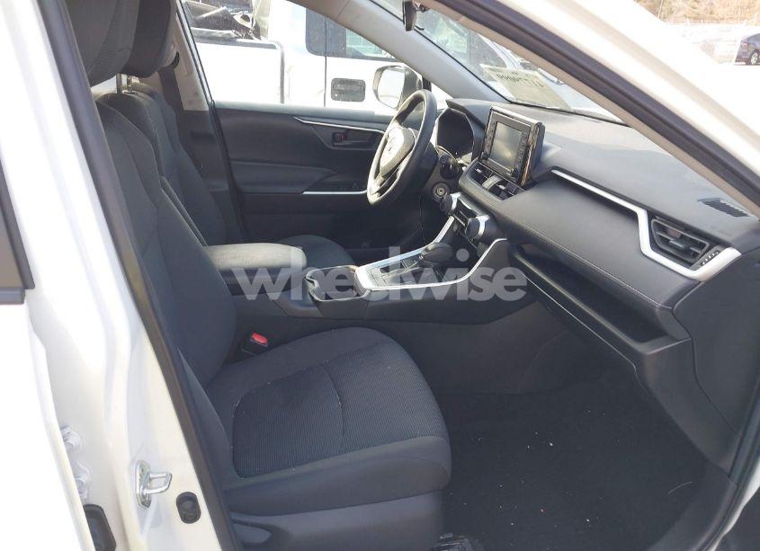 Photo 5 of 2022 Toyota Rav4 LE (VIN 2T3K1RFV0NC207277)