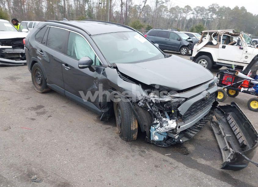 2020 Toyota Rav4 LE (VIN 2T3K1RFV1LC085767) main photo