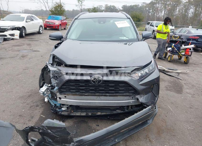 Photo 12 of 2020 Toyota Rav4 LE (VIN 2T3K1RFV1LC085767)