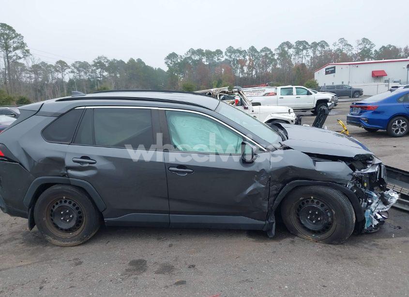 Photo 13 of 2020 Toyota Rav4 LE (VIN 2T3K1RFV1LC085767)