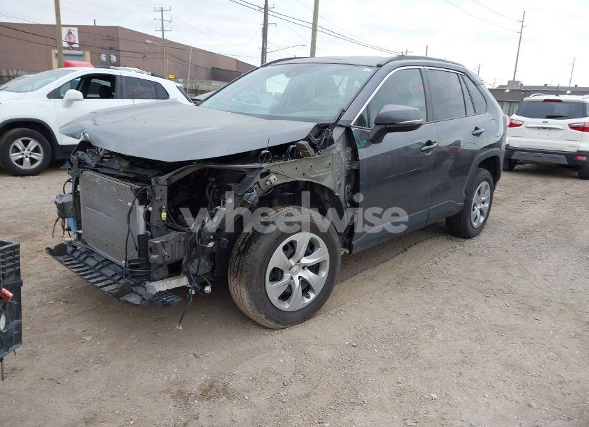 Photo 2 of 2020 Toyota Rav4 LE (VIN 2T3K1RFV1LC085770)