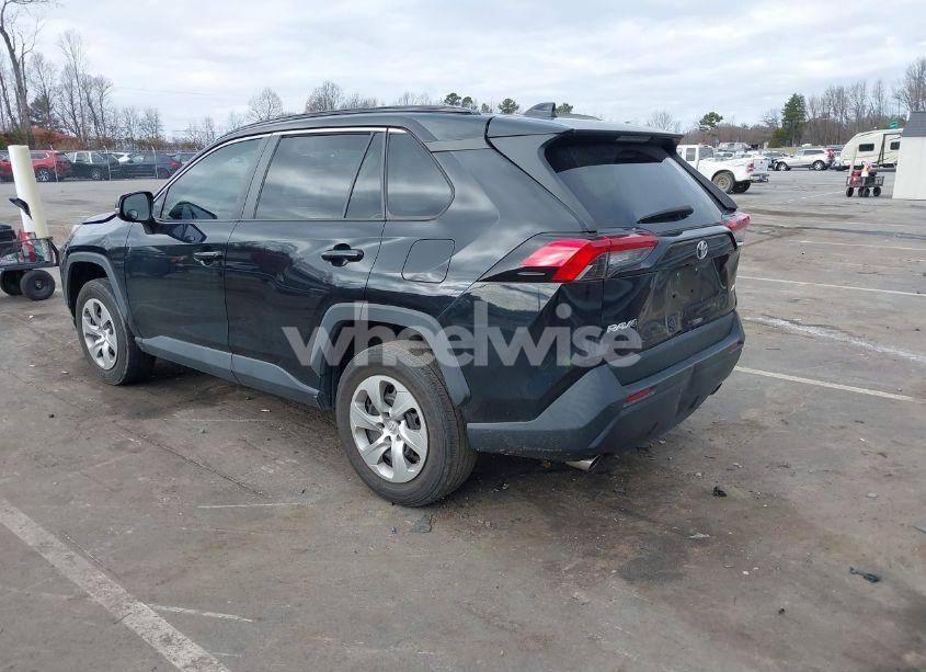 Photo 3 of 2021 Toyota Rav4 LE (VIN 2T3K1RFV1MW162573)