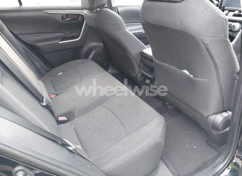 Photo 8 of 2021 Toyota Rav4 LE (VIN 2T3K1RFV1MW162573)