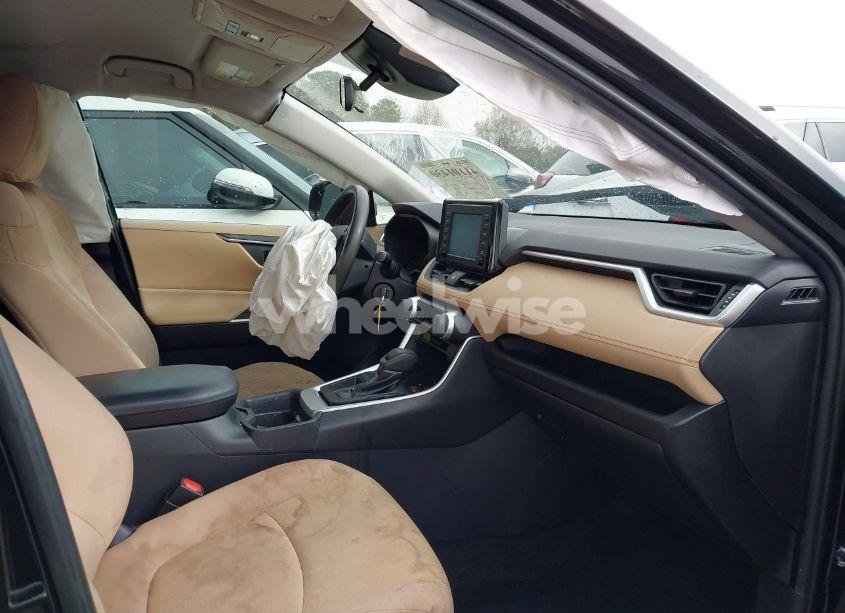 Photo 5 of 2019 Toyota Rav4 LE (VIN 2T3K1RFV2KW020522)