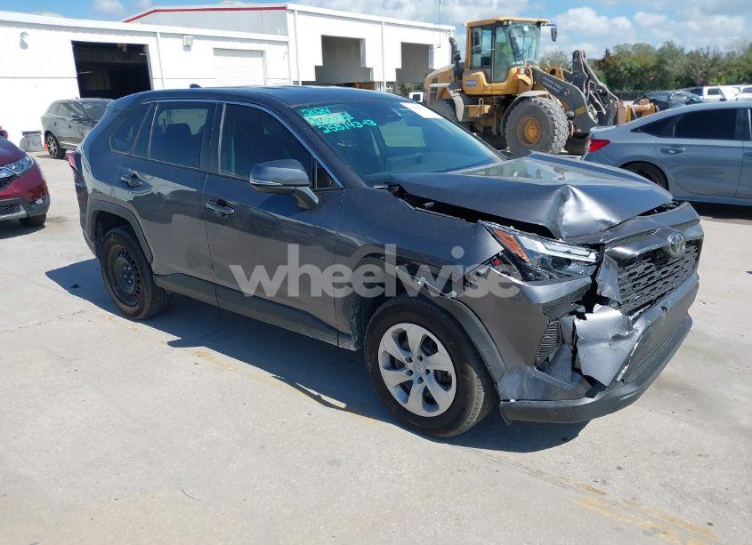 2024 Toyota Rav4 LE (VIN 2T3K1RFV2RC255143) main photo