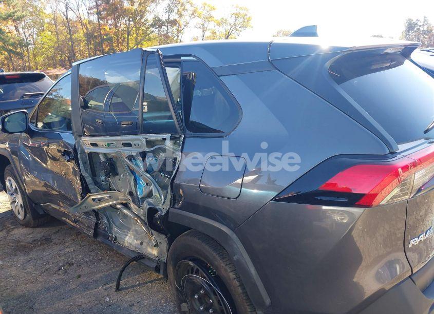 Photo 14 of 2024 Toyota Rav4 LE (VIN 2T3K1RFV4RC262627)