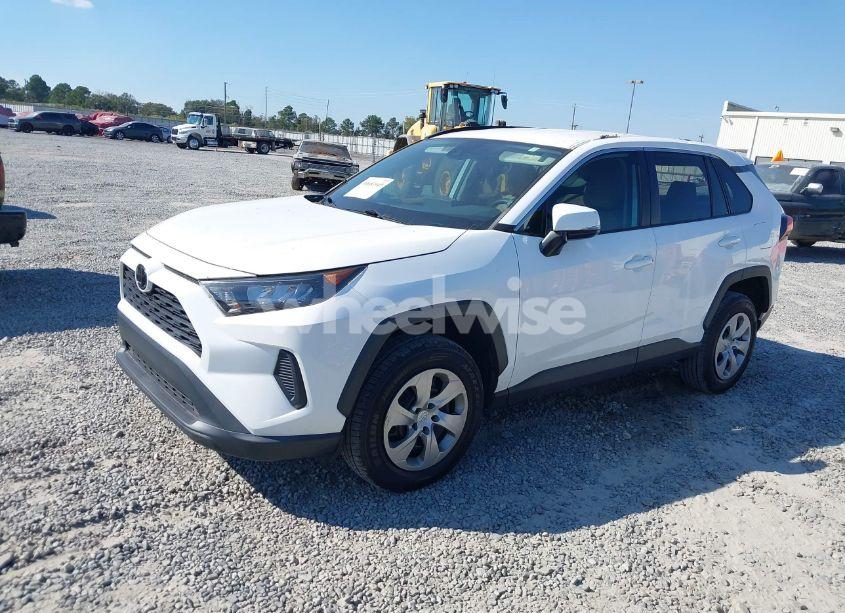 Photo 2 of 2020 Toyota Rav4 LE (VIN 2T3K1RFV5LC056353)