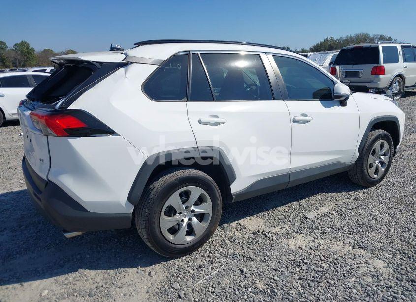 Photo 4 of 2020 Toyota Rav4 LE (VIN 2T3K1RFV5LC056353)