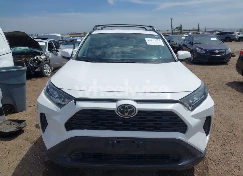 Photo 12 of 2020 Toyota Rav4 LE (VIN 2T3K1RFV5LW084927)