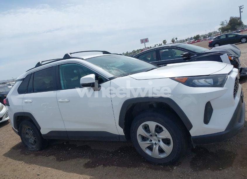 Photo 13 of 2020 Toyota Rav4 LE (VIN 2T3K1RFV5LW084927)