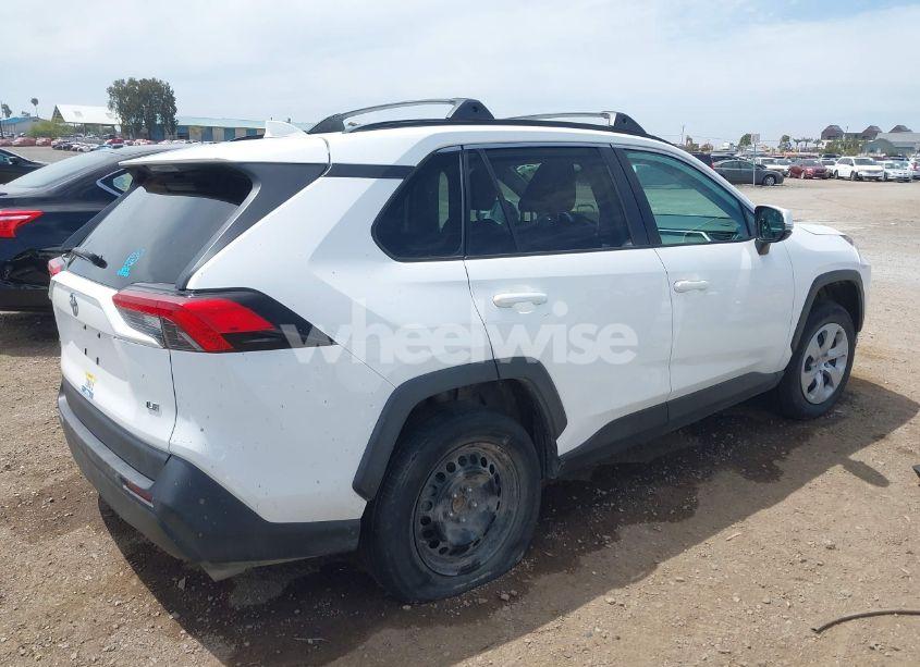 Photo 4 of 2020 Toyota Rav4 LE (VIN 2T3K1RFV5LW084927)
