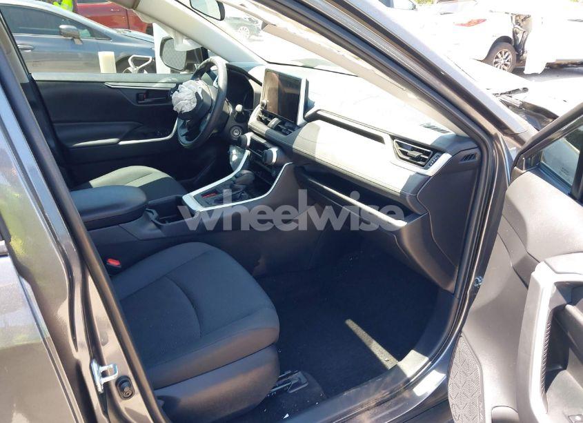 Photo 5 of 2024 Toyota Rav4 LE (VIN 2T3K1RFV5RC279291)