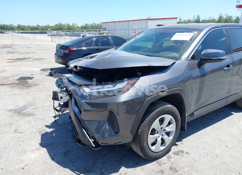 Photo 6 of 2024 Toyota Rav4 LE (VIN 2T3K1RFV5RC279291)